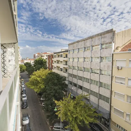 Bright And Luxurious W/ A View Apartment Lisbon