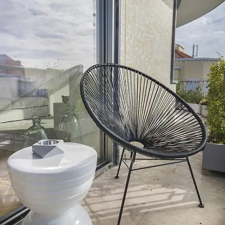Apartment Bright And Luxurious W/ A View Lisbon